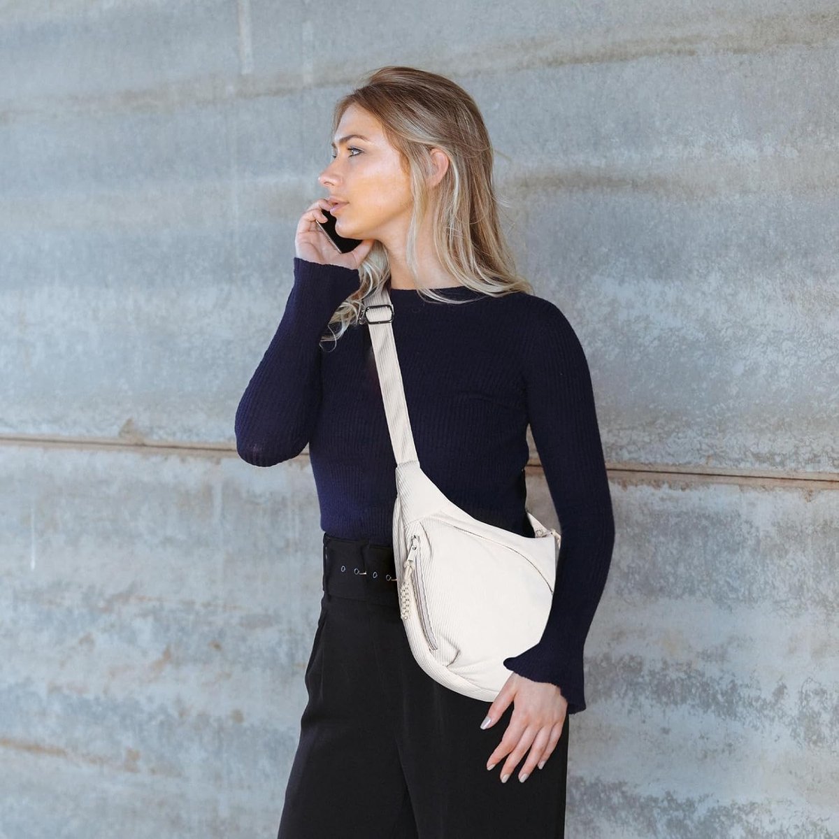 Crossbody Bag dames groot, Moon Bag dames, grote capaciteit, verstelbare schouderbanden, eenvoudig en veelzijdig design