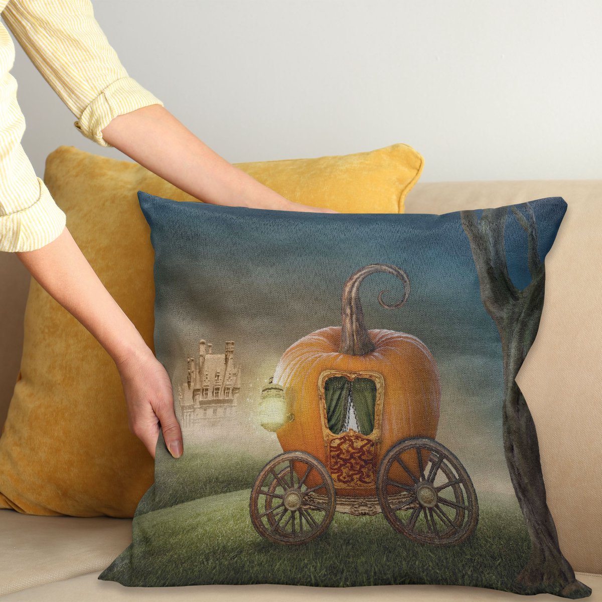 ABAKUHAUS Fantasie Sierkussenhoes, Abstract Tale Afbeelding Pumpkin Fictional Landschap Cartoon Ella Afbeelding Print, Decoratieve Vierkante Sierkussenhoes, 70 x 70 cm, Donker Oranje