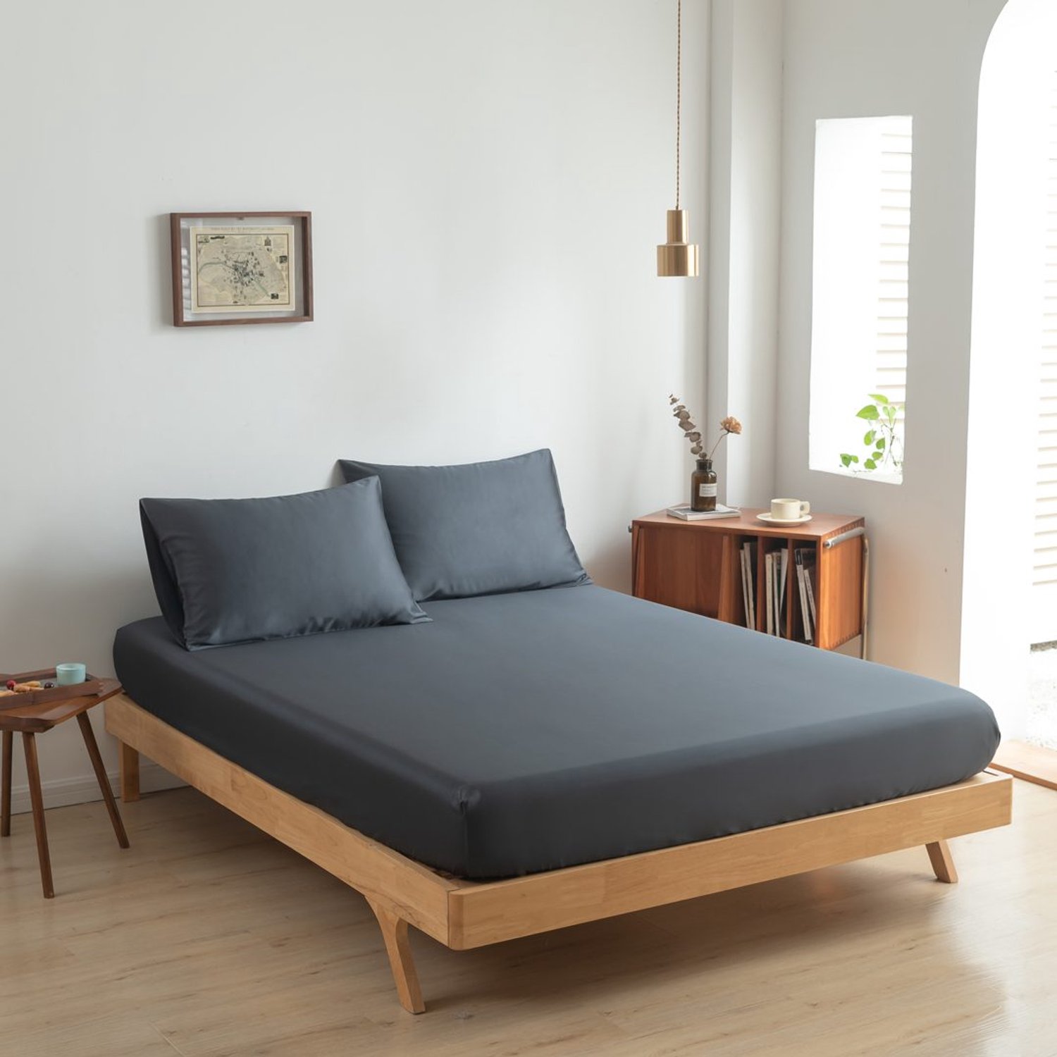 Boomba Bamboo bamboe hoeslaken - Space Blue - 80x220 cm - hoekhoogte 35 cm - 100% biologisch bamboe - 400TC satijn Grijs