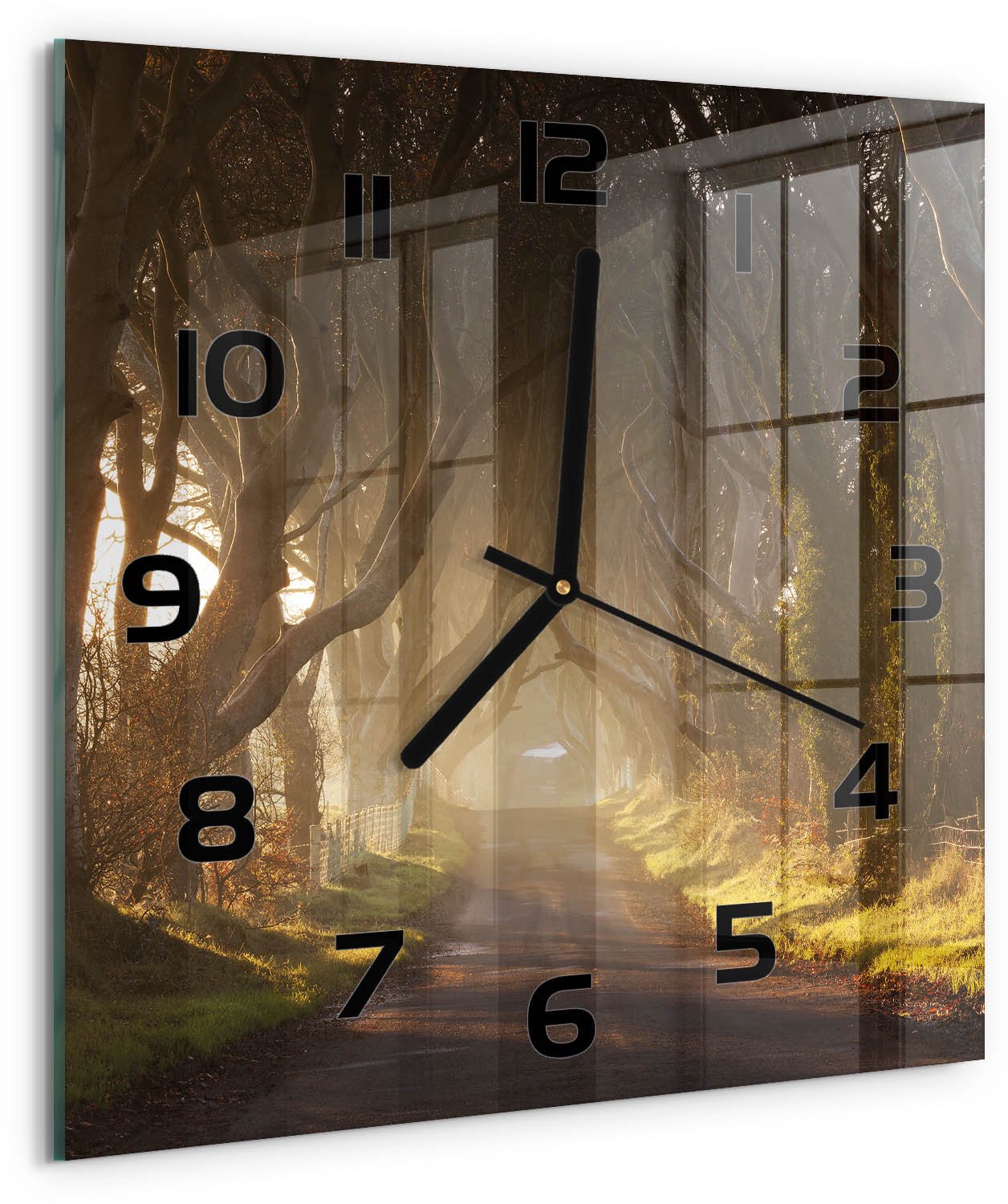 Tulup Wandklok - Mist in het bos Glazen Wandklok Design - 30x30 cm - Bruin Klok Glas Met Opdruk - Zwarte handen - Vierkante Klok - Wandklok Glas Met Motief - Decoratieve Glazen Klok