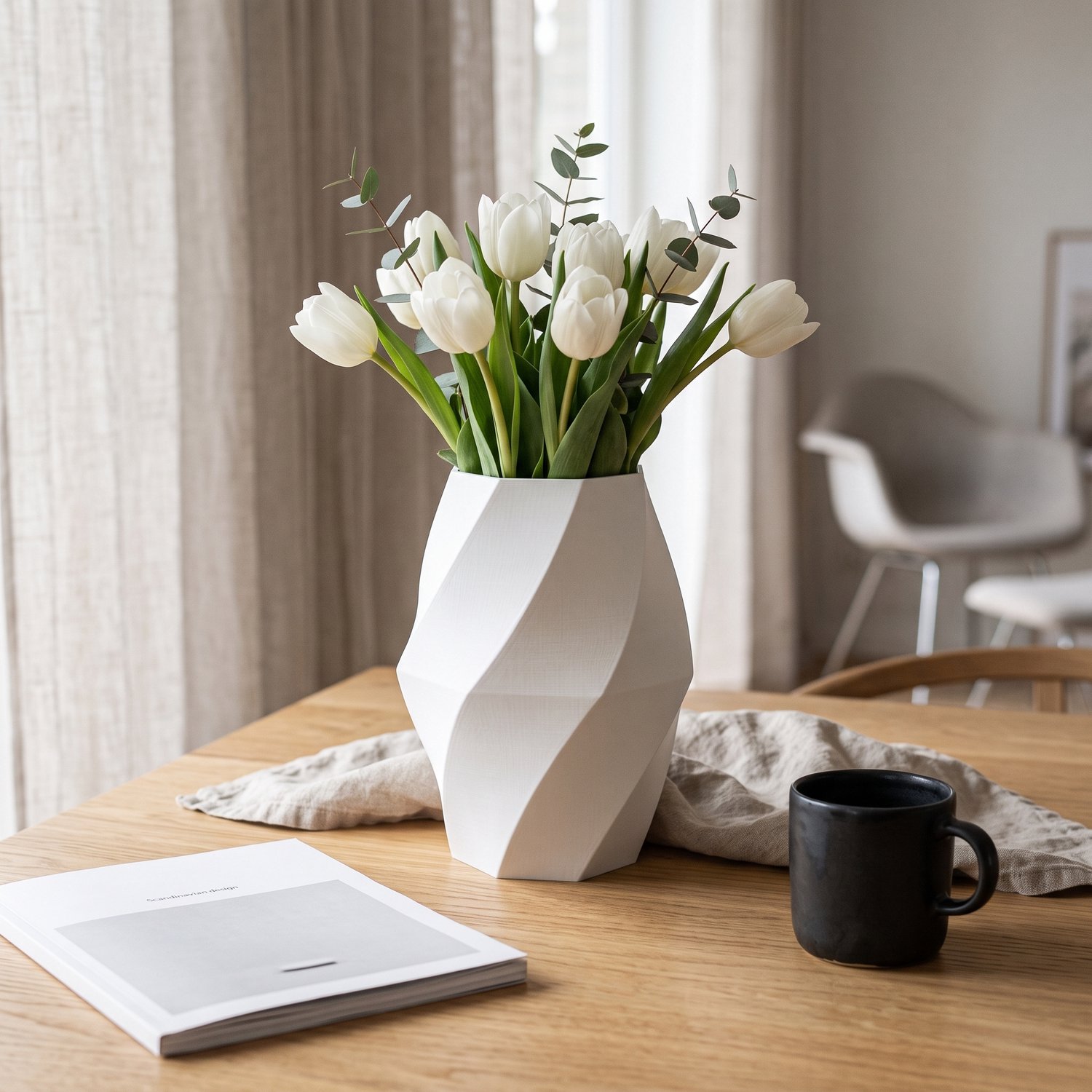 AUREA - Maison AUREA Gedraaide Vaas Wit – Bloemenvaas voor Droogbloemen – Mat Wit Design – 16 cm