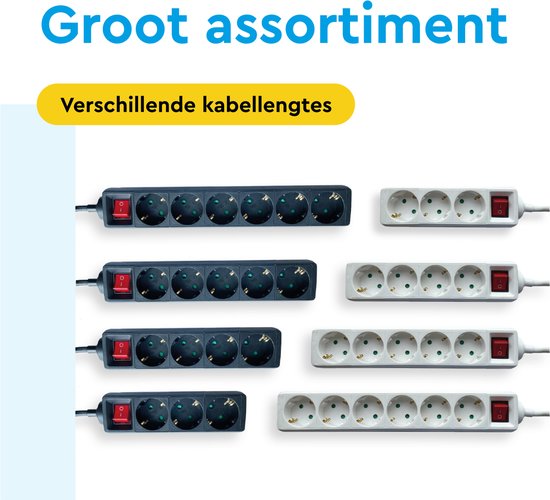 Verschillende zwarte en witte stekkerdozen met 5 tot 8 stopcontacten.