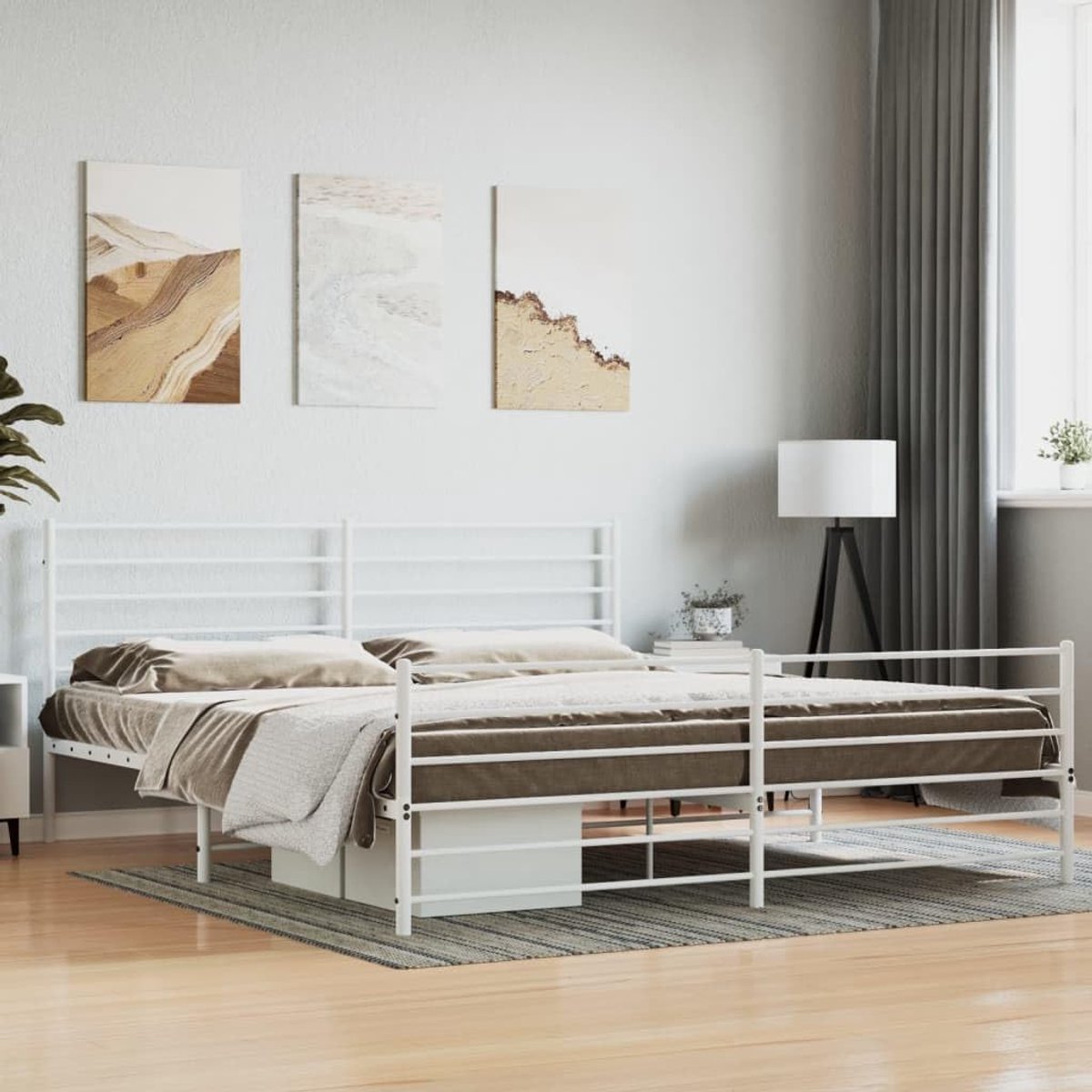 Bedframe met hoofd- en voeteneinde, metaal, wit, 200 x 200 cm, bedframe voor slaapkamer, woonkamer, hotelbedframe, geschikt voor slaapkamer