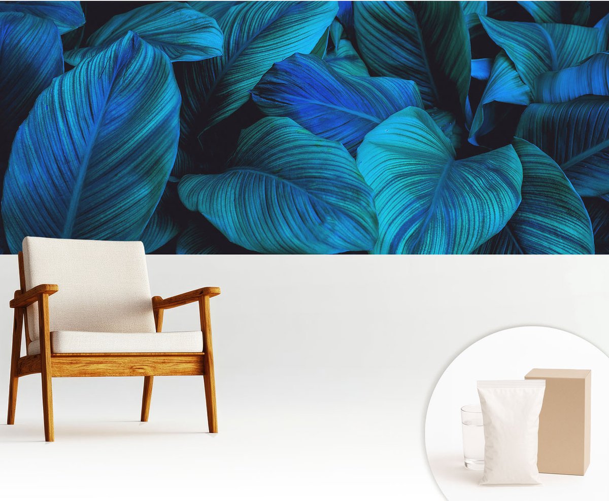 Wallfluent Fotobehang - Blauw Vliesbehang - 250x104 cm - Blauwe Bladeren Muurschildering - Slaapkamer behang Bloemen En Planten - Fotobehang Vlies - Slaapkamer behang