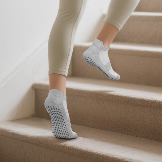 Set van 4 paar antislip-sportsokken - Stijl voor pilates en yoga (dames) - Eén maat (geschikt voor maat 36–41) - Zool met grip - Geschikt voor ballet, dans, revalidatie en fitness - Unisex - Zwart+Grijs — afbeelding 2