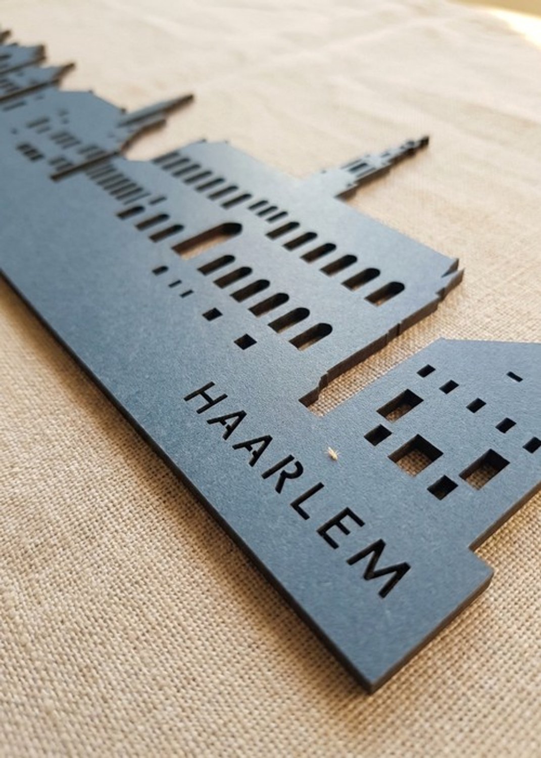 Houten Skyline Haarlem | Wanddecoratie voor aan de muur | Blauw MDF | 100 x 20 cm