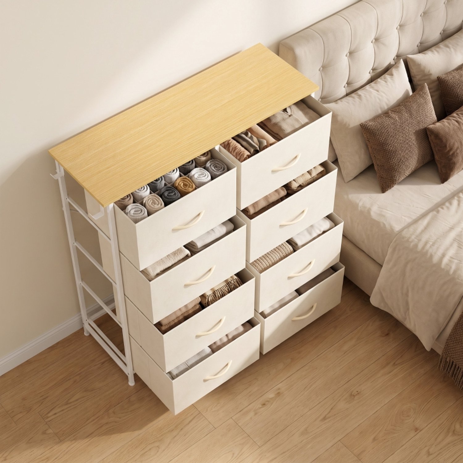OKWISH Ladekast - 8 Stoffen Lades en 4 Opbergzakken - Voor de Slaapkamer - Beige met Stalen Frame - 80 x 30 x 94,5 cm