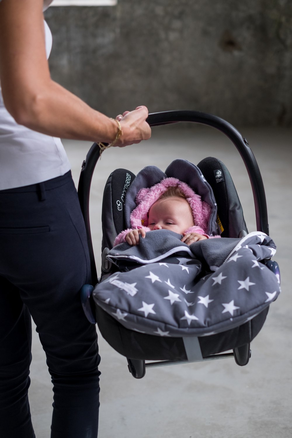 Wallabiezzz Voetenzak Maxi Cosi - Slaapzak Autostoeltje - Warm & Comfortabel - Katoen/Fleece - Sterren – foto 4