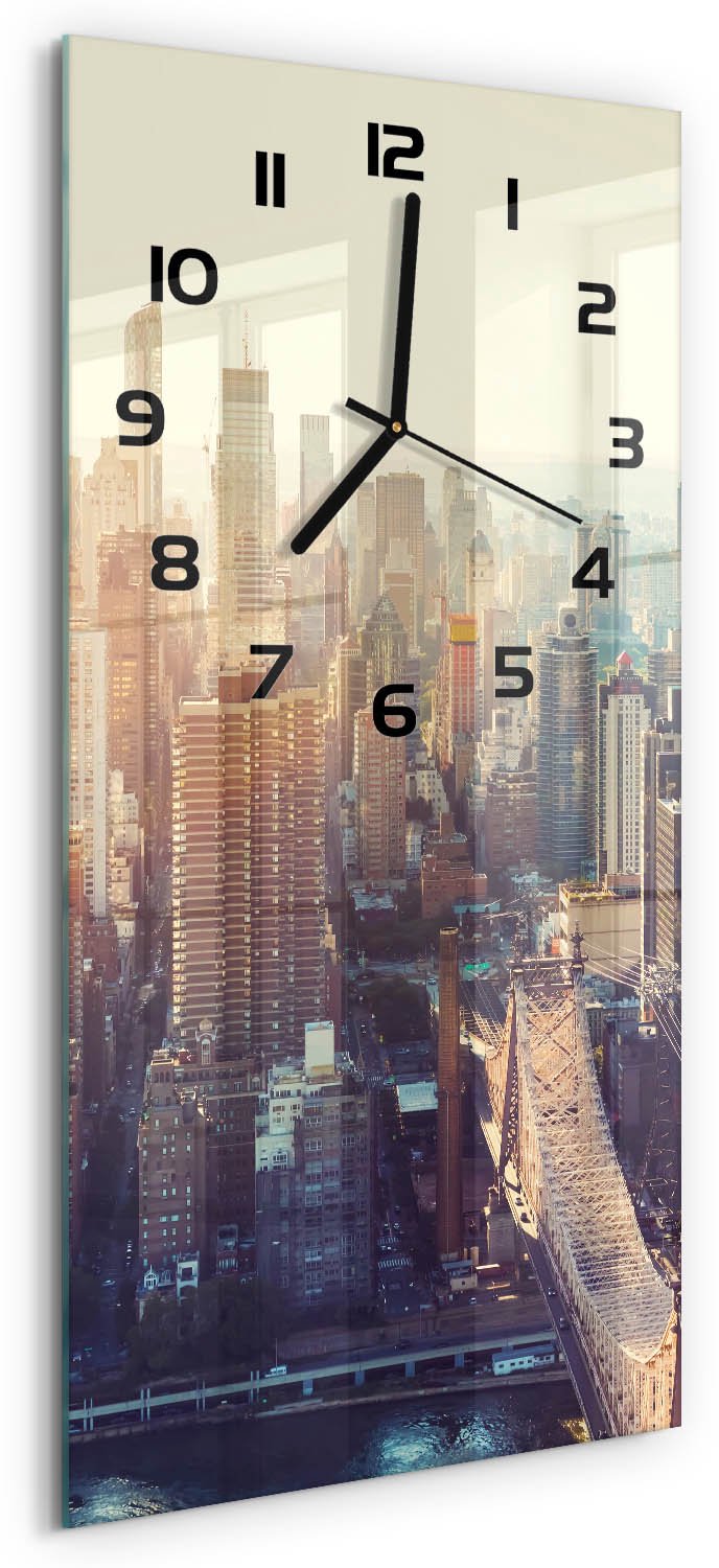 Tulup Wandklok - Vogelsvlucht in New York Glazen Klok Met Print - 30x60 cm - Blauw Wandklok Glas Met Motief - Zwarte handen - Rechthoekige Klok - Wandklok Glas Decoratie - Gekleurde Glazen Klok