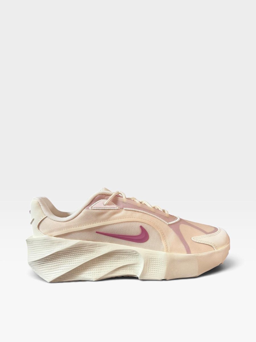 WMNS NIKE EDGE Beige