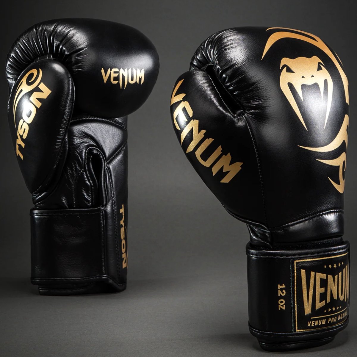 Venum Giant 2.0 Mike Tyson Pro Bokshandschoenen met Klittenbandsluiting – Zwart/Goud - 10 OZ