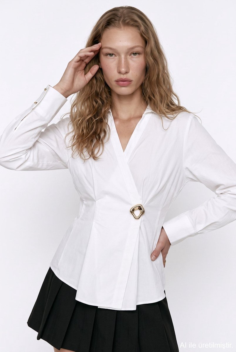 Van Verla - Wikkelblouse met gespsluiting Dames - Lange mouw - V-hals - Ecru - Maat M