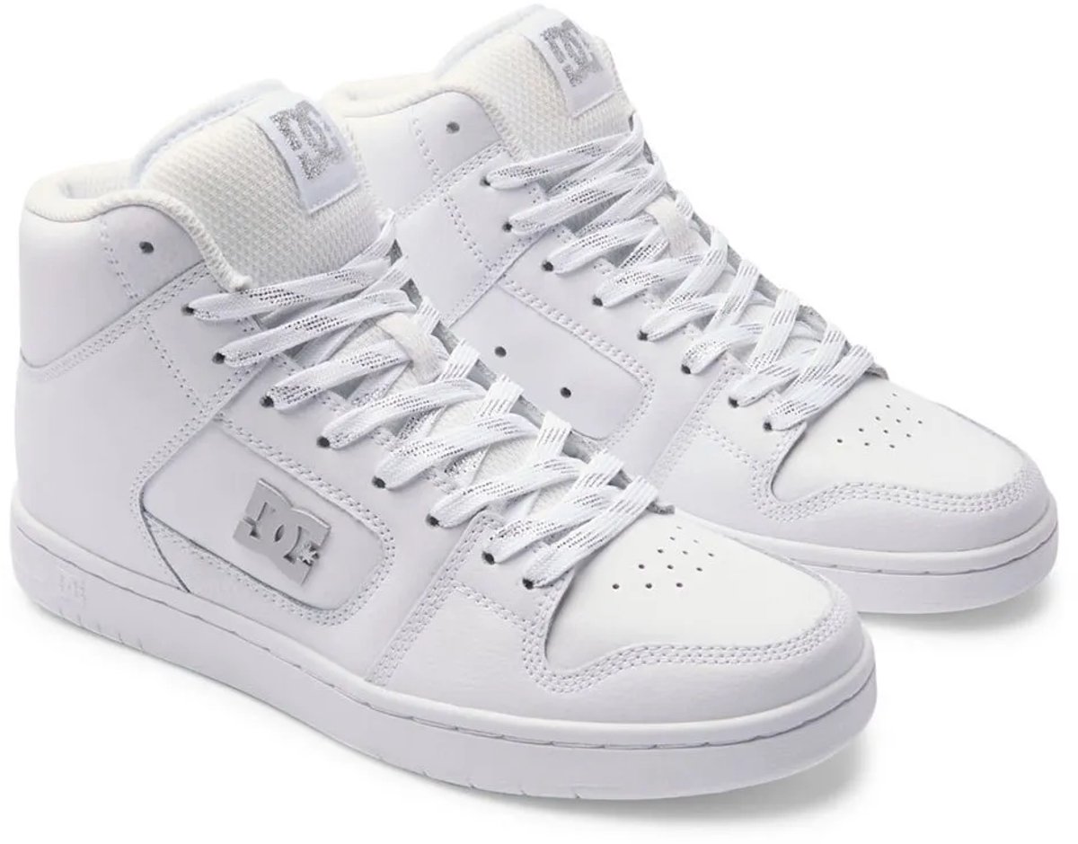 Dc Shoes Manteca 4 Hi Schoenen Vrouw Zilver
