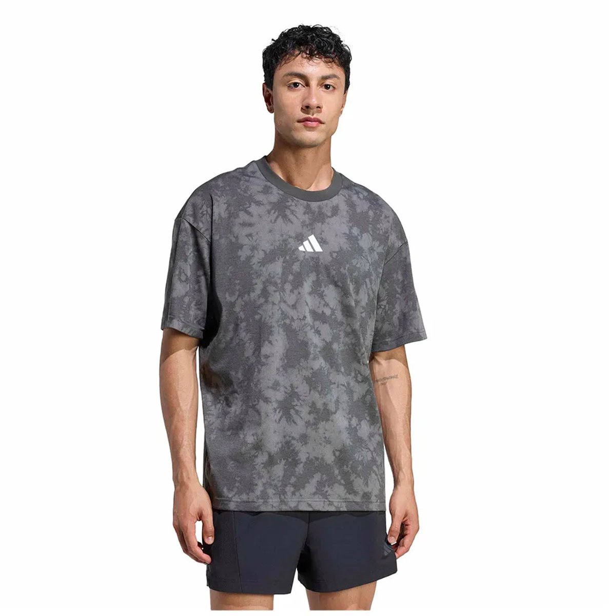 Adidas Fun Training Graphic T-shirt Met Korte Mouwen Man Zwart