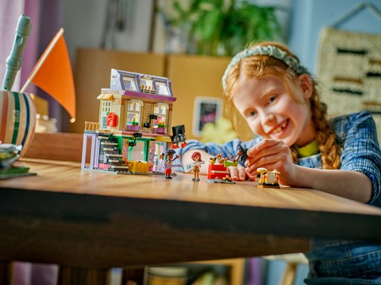 LEGO Friends Kit de construction de magasin de musique et d'appartement pour Enfants - 42653
