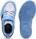 Binnenzool en buitenzool van blauwe Puma sneakers.