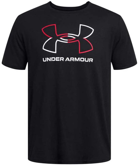 Zwart sportshirt met een grote rood-witte UA-logo opdruk op de borst.