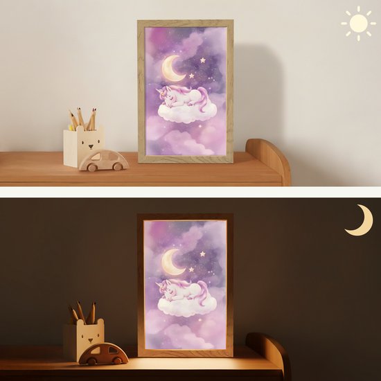 Nachtlampje 20x30 cm - Kinder lampje - Eenhoorn - Paars - Sterrenhemel - Maan - Tafellamp kinderkamer - Slaapkamer lamp - Bedlamp kinderen - Kinderlampje stopcontact - Wandlamp babykamer - Nachtlampjes van OnlyWow — afbeelding 4