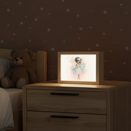 Nachtlampje 20x15 cm - Kinder lampje - Fee - Pastel - Magie - Tafellamp kinderkamer - Slaapkamer lamp - Bedlamp kinderen - Kinderlampje stopcontact - Wandlamp babykamer - Nachtlampjes van Little Dreamzzz. — afbeelding 2
