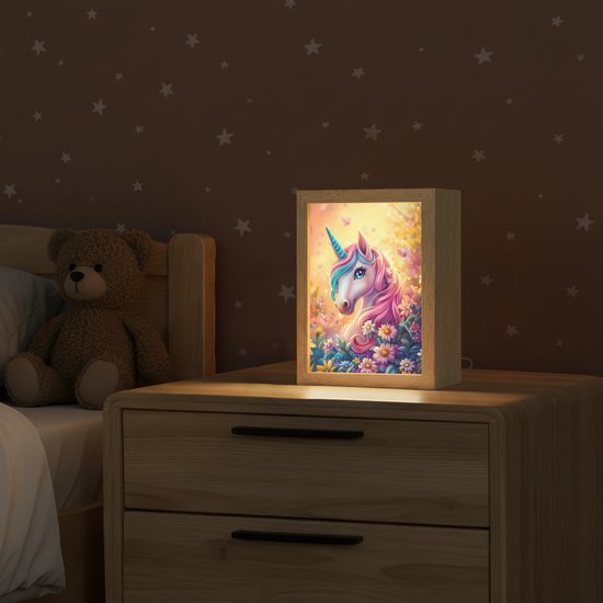 Nachtlampje 15x20 cm - Kinder lamp - Eenhoorn - Roze - Kleurrijk - Sprookjesbos - Tafellamp kinderkamer - Slaapkamer lamp - Bedlamp kinderen - Kinderlampje stopcontact - Wandlamp babykamer - Nachtlampjes van Merkloos — afbeelding 2