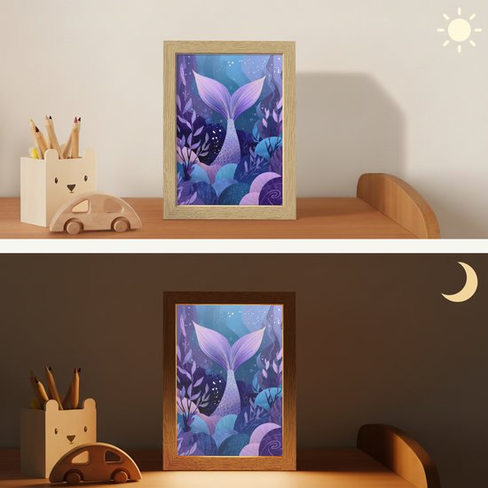 Nachtlampje 15x20 cm - Kinder lamp - Zeemeerminnenstaart - Onderwaterplanten - Paars - Blauw - Tafellamp kinderkamer - Slaapkamer lamp - Bedlamp kinderen - Kinderlampje stopcontact - Wandlamp babykamer - Nachtlampjes van Merkloos — afbeelding 4