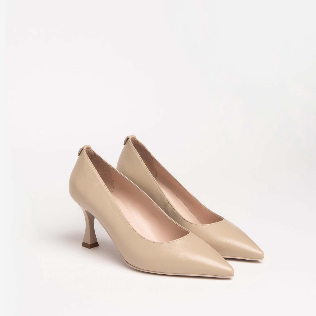 Nerogiardini Hakschoenen Nappa Pandora Tpu Alek Naturale - Fashion Wear - Vrouwen
