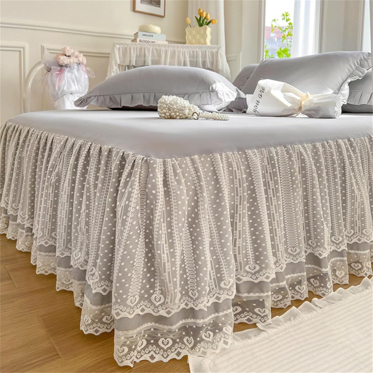 Effen bedrok, witte kanten rand, geplooide rand, elastisch laken, dikke matrashoes (grijs, 150x200cm)