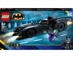 foto van LEGO Batman™ Batmobile: Batman vs. The Joker Achtervolging - 76224