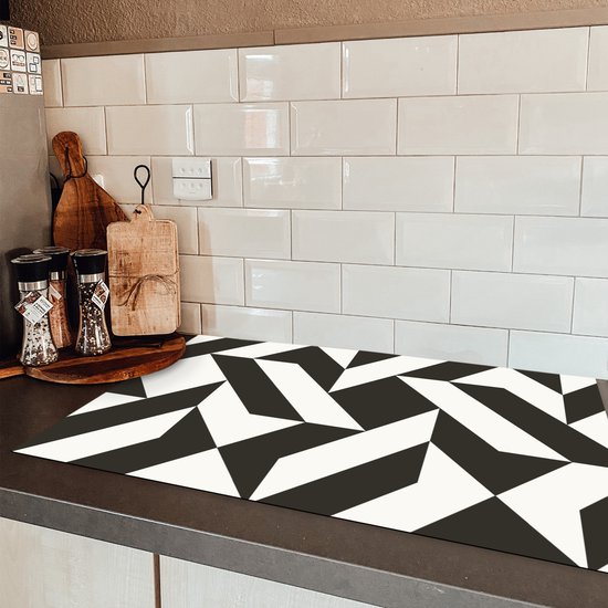 KitchenYeah® Inductie beschermer 83x51.5 cm - Zwart - Wit - Geometrische vormen - Patronen - Kookplaataccessoires - Afdekplaat voor kookplaat - Inductiebeschermer - Inductiemat - Inductieplaat mat
