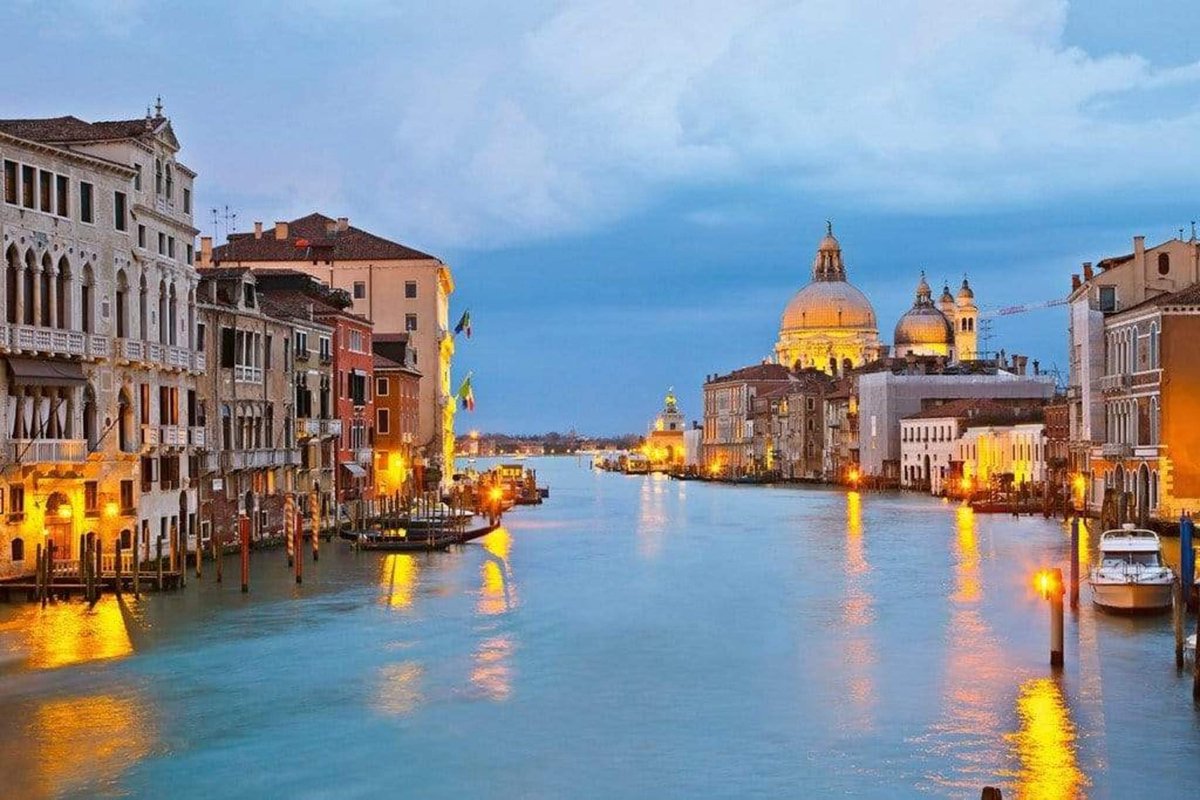 Fotobehang - Grand Canal 375x250cm - Vliesbehang