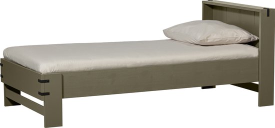 WOOOD Bobby Bed - Grenen - Forrest - 82x99x207