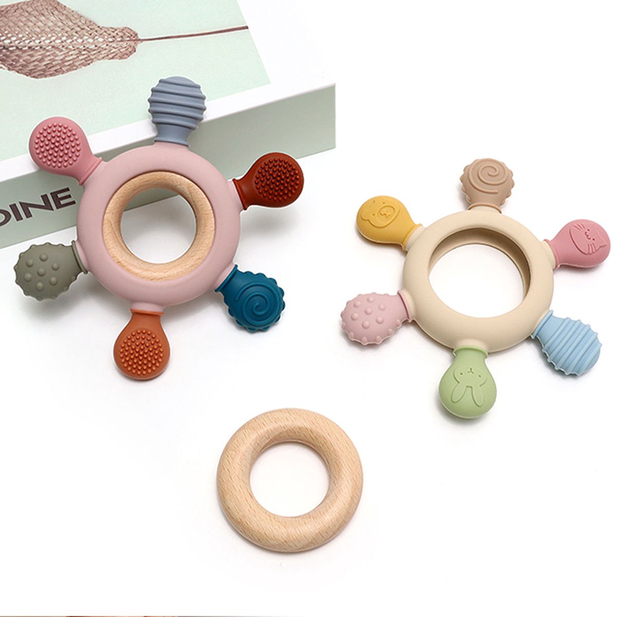 RubyC Bijtring Khaki Baby Bijtspeelgoed - Siliconen Bijtspeeltje met Houten Ring - Tandjes Kalmeren van Tandvlees - Kraamcadeau - Kerstcadeau - Sinterklaas Kerst Cadeau - Teether – foto 3