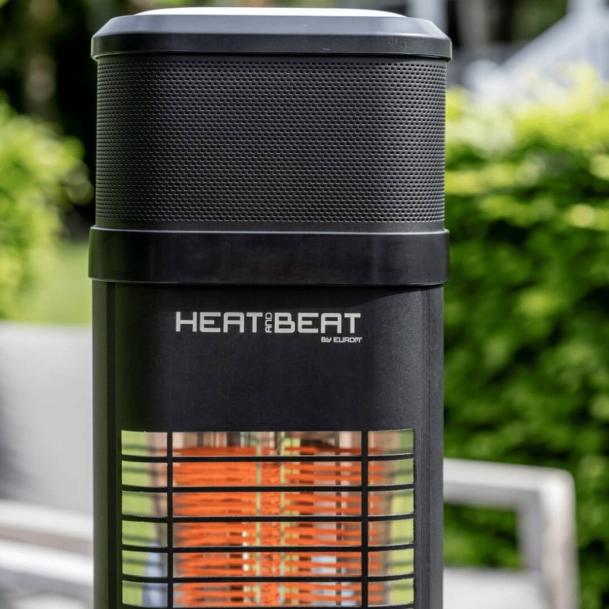 Eurom Heat and Beat Tower - Freestanding patio heater with speaker