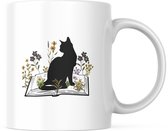 Cat Lover Mok: Kat met bloemen en boek | Katten Liefhebber | Cadeau | Grappige mok | Koffiemok | Koffiebeker | Theemok | Theebeker