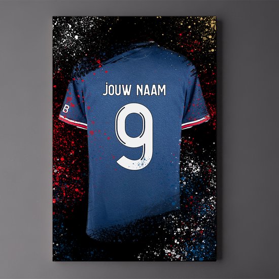 PSG Voetbal Poster - Gepersonaliseerd met jouw naam - Voetbal Shirt Poster - A2+ Formaat 43,2 x 61 cm - Een uniek voetbal cadeau