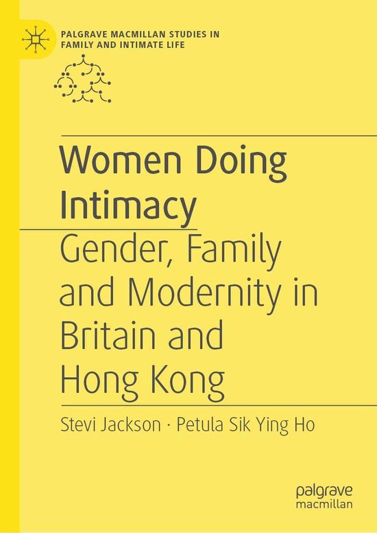 Social Sciences (R0) - Women Doing Intimacy - cover
