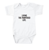 Rompertjes baby met tekst - Living the pampered life - Romper wit - Maat 62/68