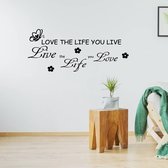 Muursticker Love The Life You Live -  Geel -  80 x 34 cm  -  woonkamer  engelse teksten  alle - Muursticker4Sale
