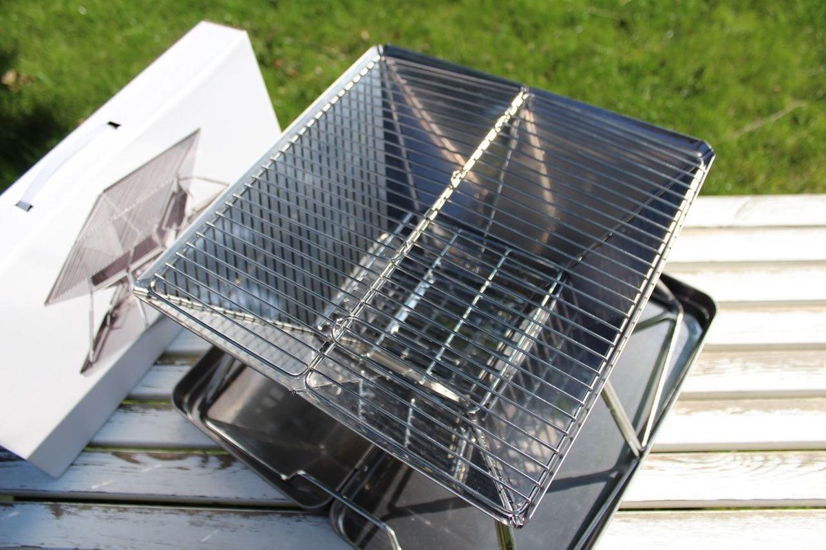 | United Entertainment Opvouwbare Houtskoolbarbecue United Entertainment Opvouwbare BBQ RVS Barbecue Met