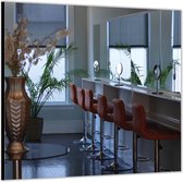 Dibond –Kappersstoelen in Salon– 80x80 Foto op Aluminium (Wanddecoratie van metaal)