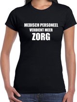 Medisch personeel verdient meer zorg t-shirt zwart voor dames S