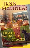 A Library Lover's Mystery 8 - Death in the Stacks