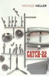 Catch 22 (Vintage Classics)