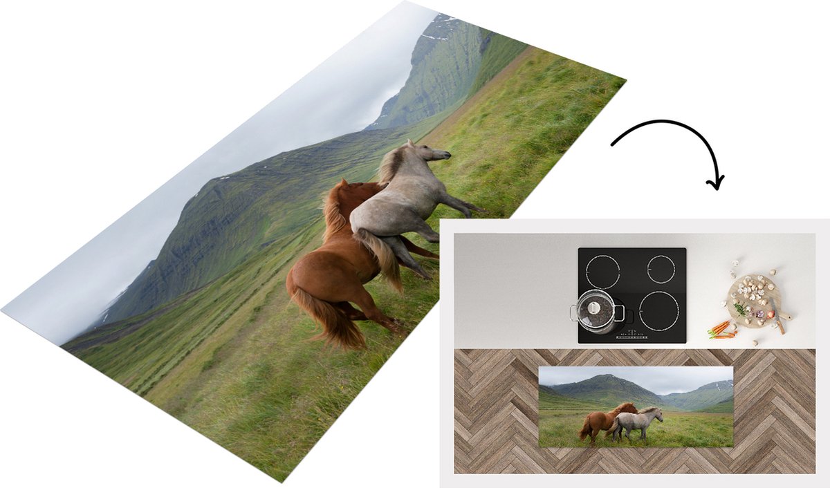 KitchenYeah Keukenloper - Loper keuken - Paarden - Gras - Bergen - 120x50 cm - Keukenloper vinyl Multicolor
