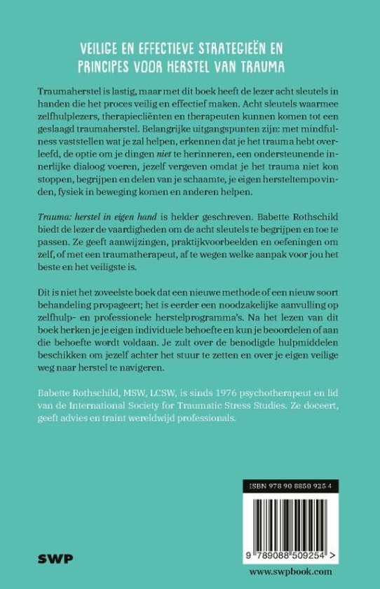 Achterkant van het boek 'Trauma: herstel in eigen hand' met ISBN en uitgever SWP.