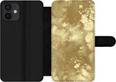 Bookcase iPhone 12 telefoonhoesje - Goud - Verf - Abstract - Met vakjes - Wallet case met magneetsluiting