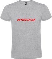 Grijs T shirt met print van "BORN TO BE FREE " print Rood size L