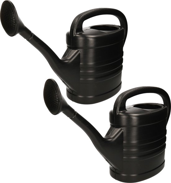 Voordeelset van 2x stuks kunststof tuin gieters 5 en 10 liter zwart - Met sproeikop/broes