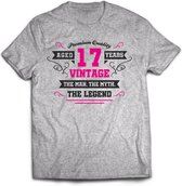 17 Jaar Legend - Feest kado T-Shirt Heren / Dames - Antraciet Grijs / Roze - Perfect Verjaardag Cadeau Shirt - grappige Spreuken, Zinnen en Teksten. Maat 3XL