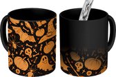 Magische Mok - Foto op Warmte Mokken - Koffiemok - Halloween - Oranje - Patronen - Magic Mok - Beker - 350 ML - Theemok